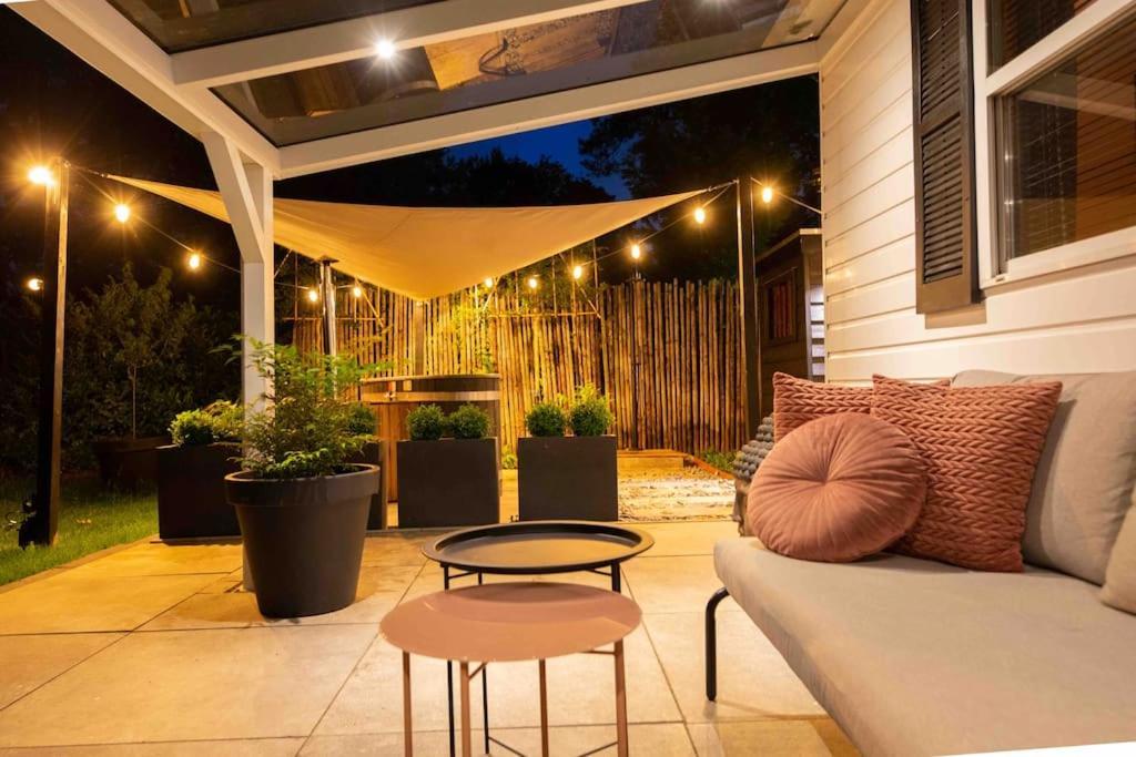 86, Bed & Outdoor Wellness - Sauna, Hottub, Icebath & Outdoor Shower Included! Oisterwijk Exterior foto